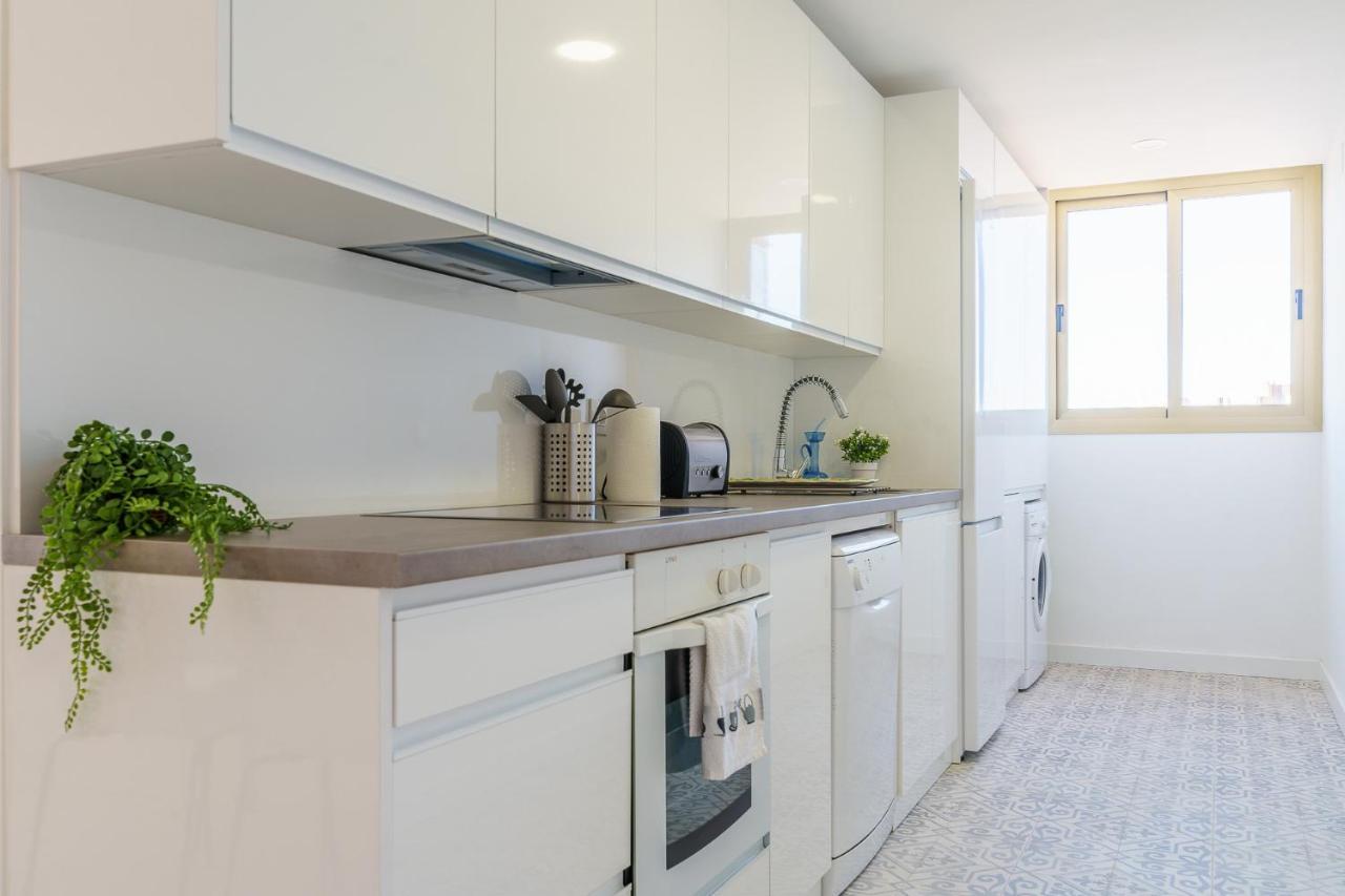 Malagasuite Living Coast Фуэнхирола Экстерьер фото