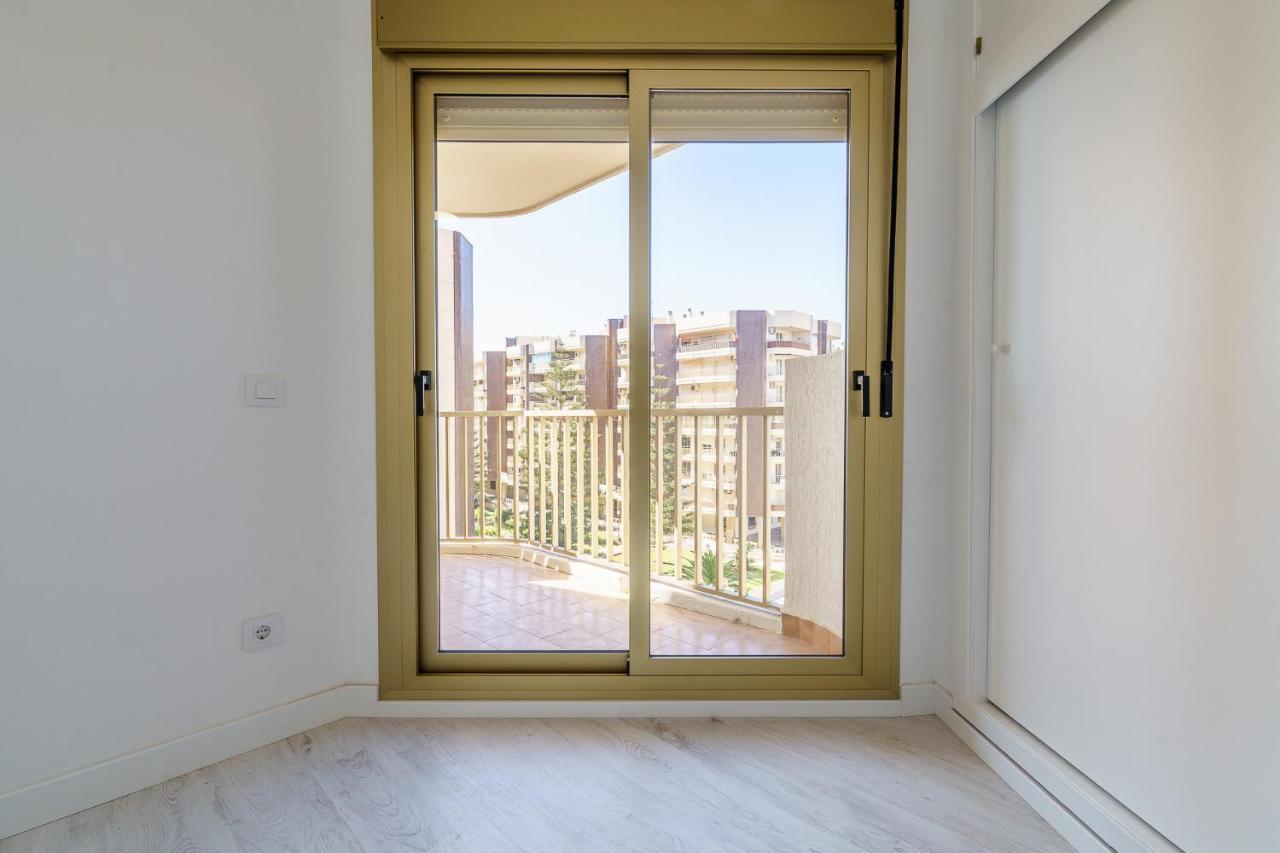 Malagasuite Living Coast Фуэнхирола Экстерьер фото
